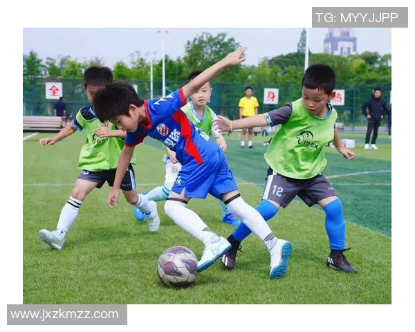 中国足球历史强星回顾 他们曾在绿茵场上书写辉煌传奇 中国足球历史强星回顾 他们曾在绿茵场上书写辉煌传奇